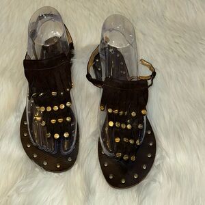 Tony Burch sandals brown with Rivets Size 7 suede